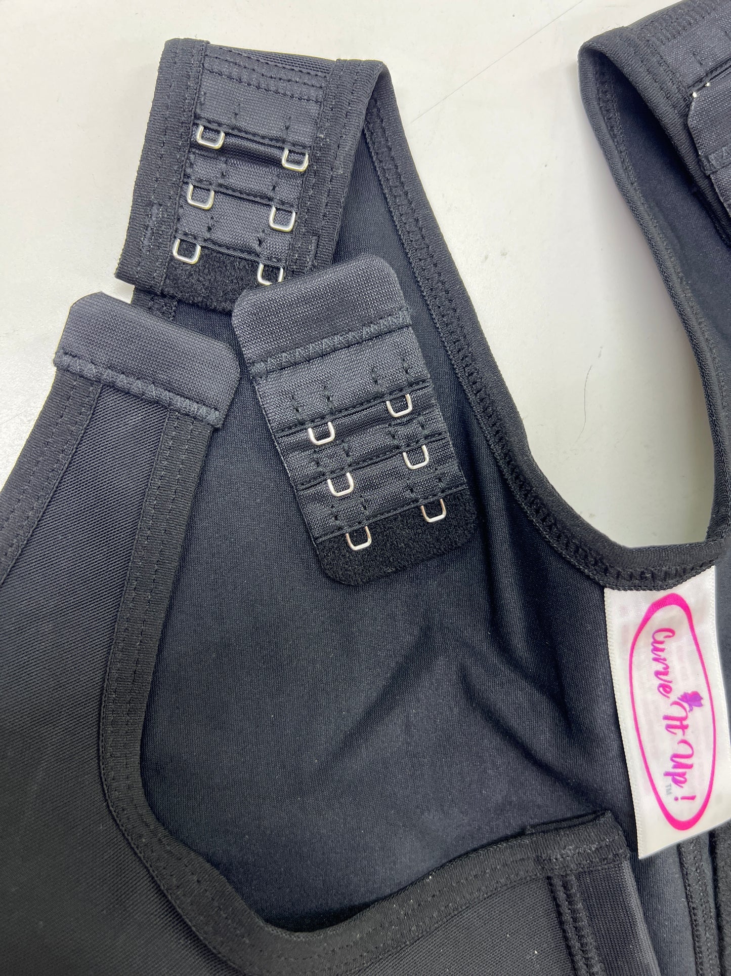 FB724-1zp Short Style High Compression Garment with Thick Straps and Triple Hook Closure - Bonita Shape