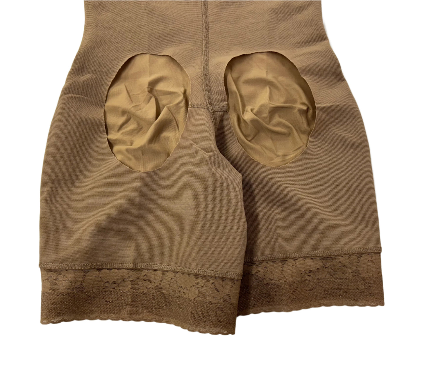 FB818 Strapless Short Seamless Faja - Bonita Shape