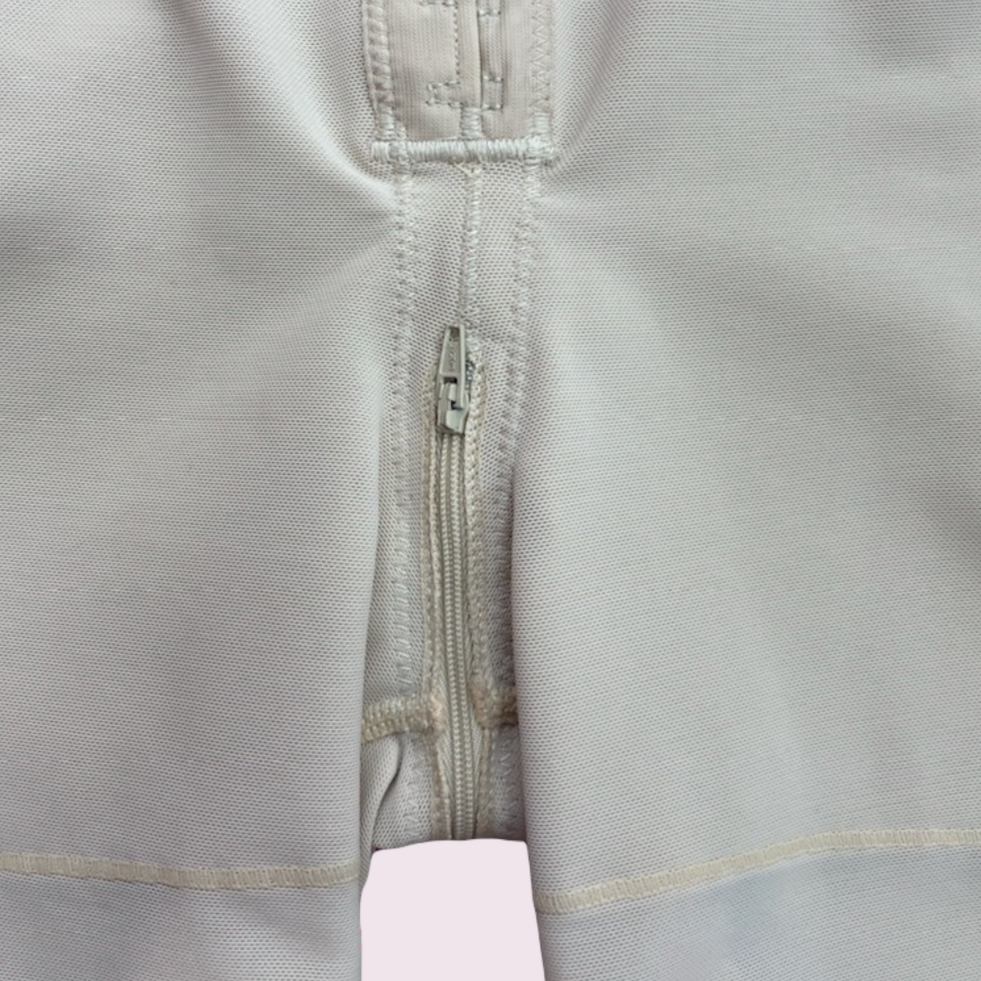 (FINAL SALE) FB1003 FAJA LONG WITH BRA AND HOOKS/ZIPPER - Bonita Shape