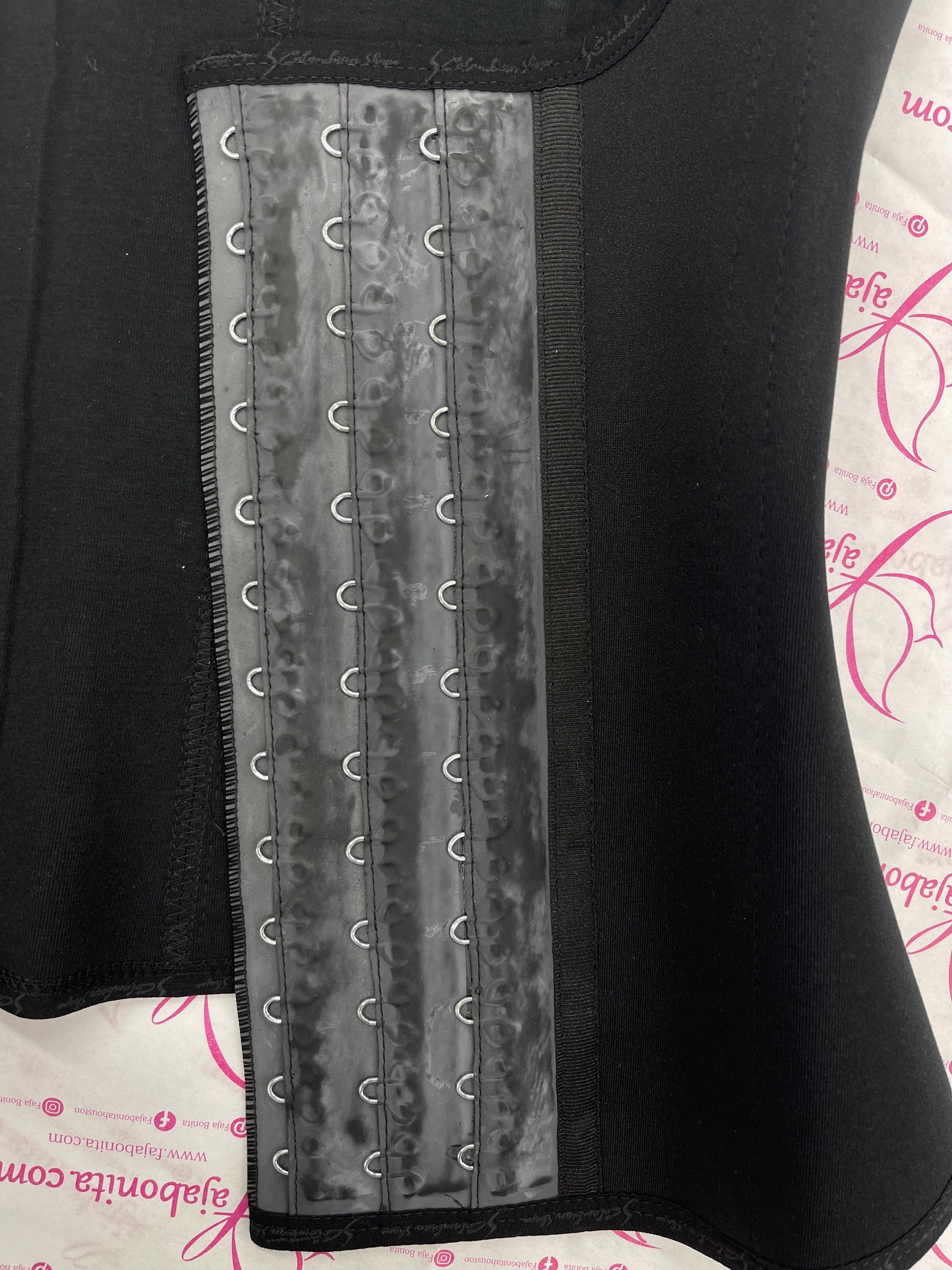 9104 CS LATEX VEST SPORT - Bonita Shape