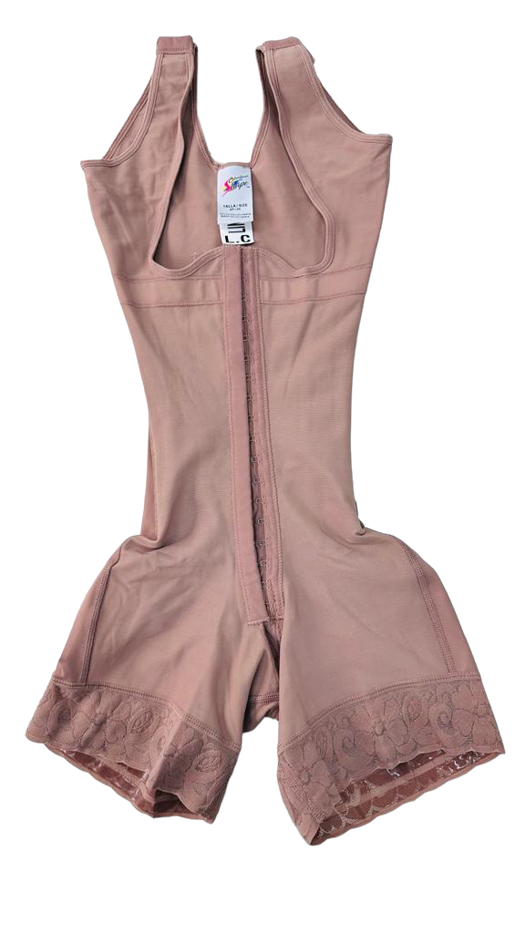 CS696 FAJA SHORT WITH RODS AND HOOOKS - Bonita Shape
