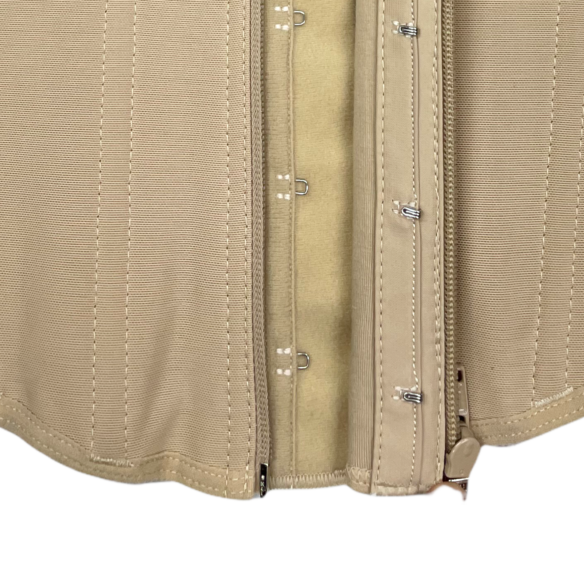 CS636 POWERNET-SUPER COMPRESSION VEST FRON ZIPPER AND HOOKS - Bonita Shape