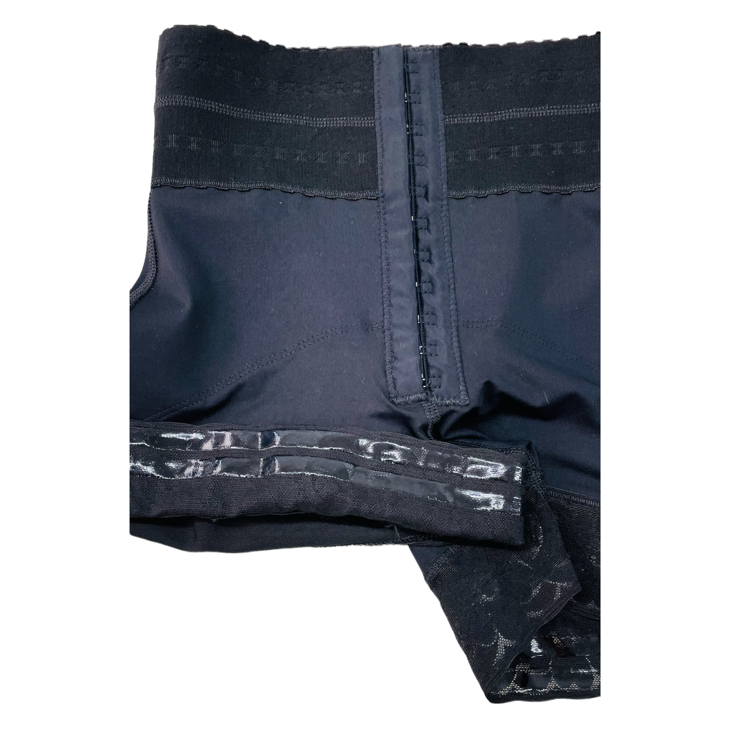 FB828 Butt lifting short elastic band hook and eye closure - Bonita Shape