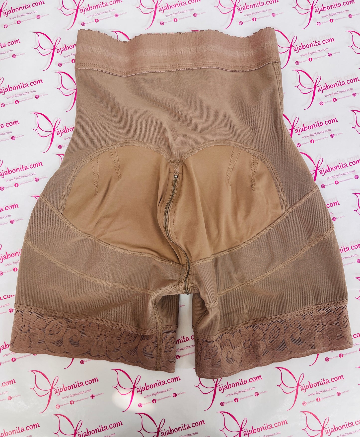 FB70015  Butt lifting short 3Hooks