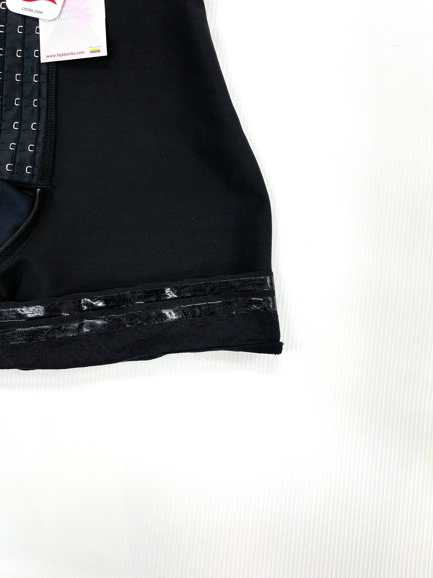 FB70015  Butt lifting short 3Hooks