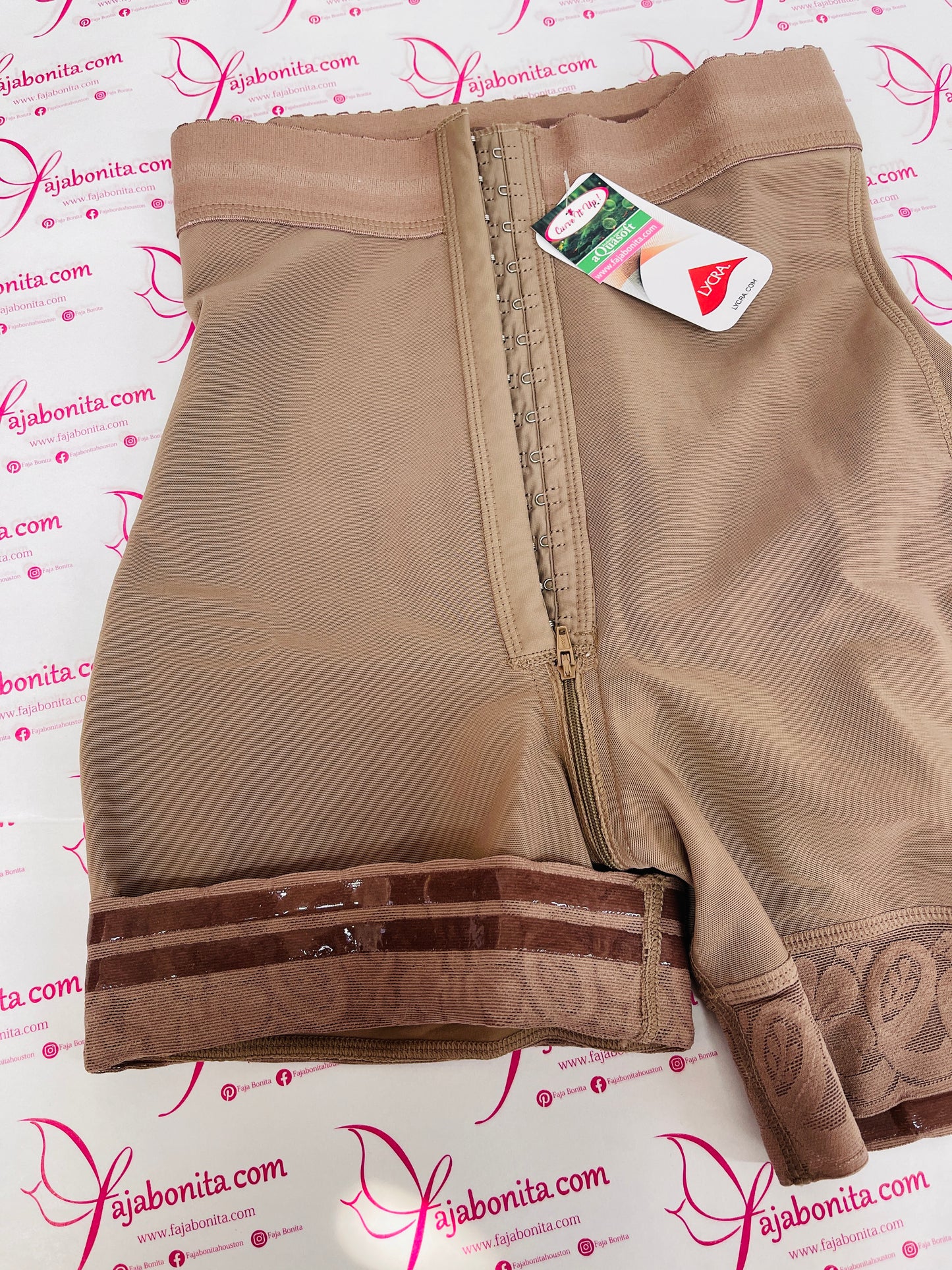 FB70015  Butt lifting short 3Hooks