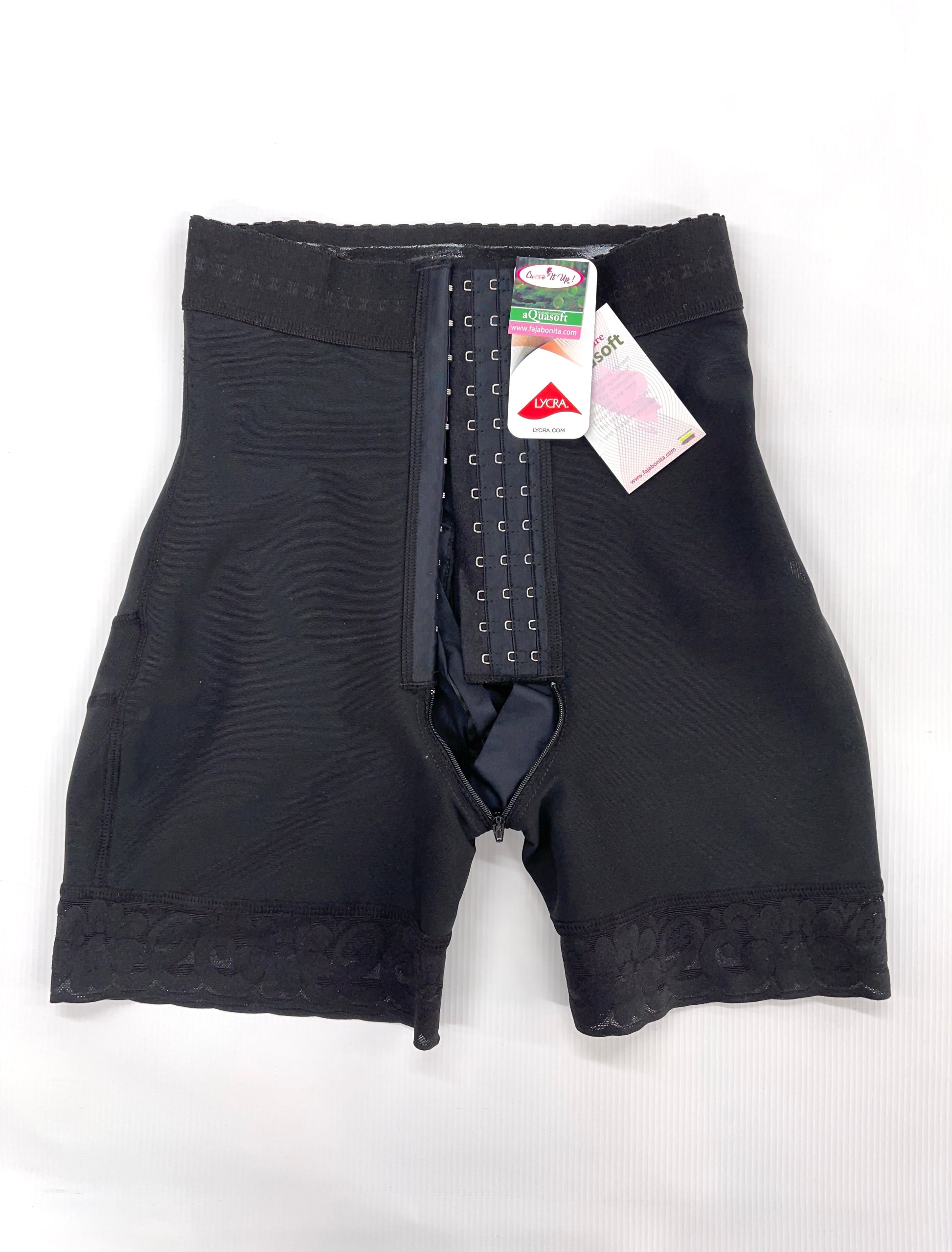 FB70015  Butt lifting short 3Hooks - Bonita Shape