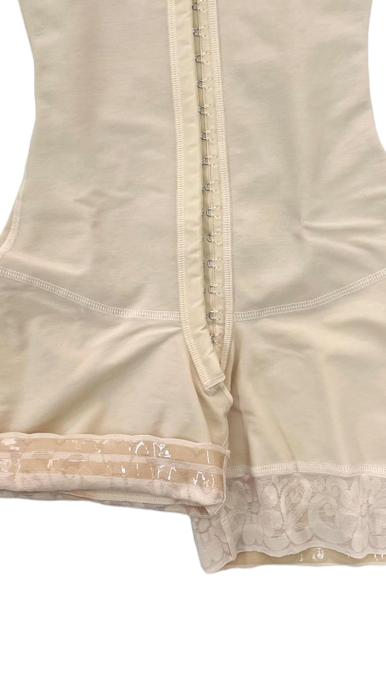 FB722 STRAPLESS 3 POSITIONS HOOKS & BUTT LIFTING SHORT - Bonita Shape